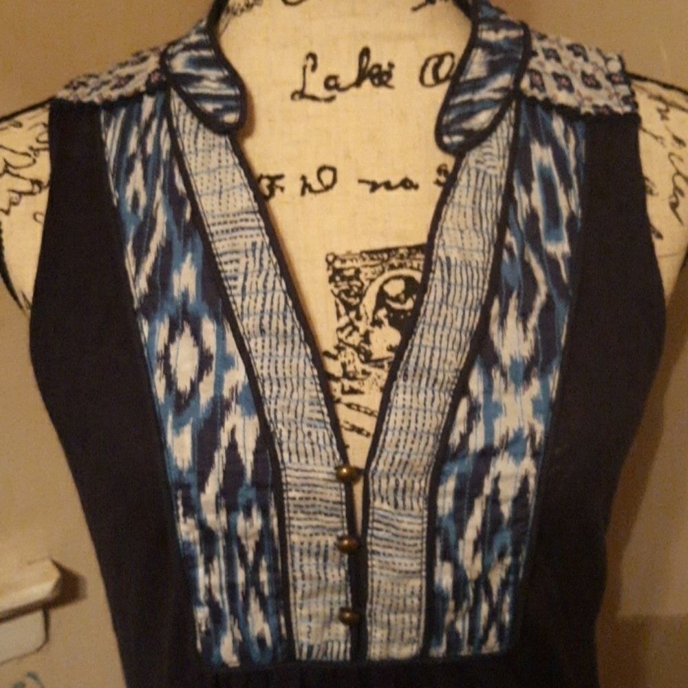 ANTHRO AKEMI & KIN NAVY BLUE BOHO SLEEVELESS TOP M - Picture 2 of 4